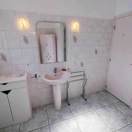Maison Pres De La Plage, Climatisation - 4 Pers. - Fr-1-696-140 *